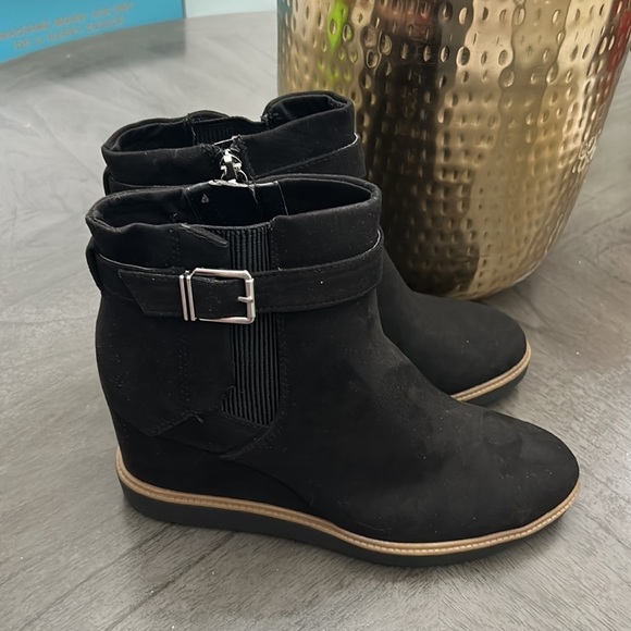 Dr. Scholl's Women's Jacinda Ankle Boot - Picture 4 of 10